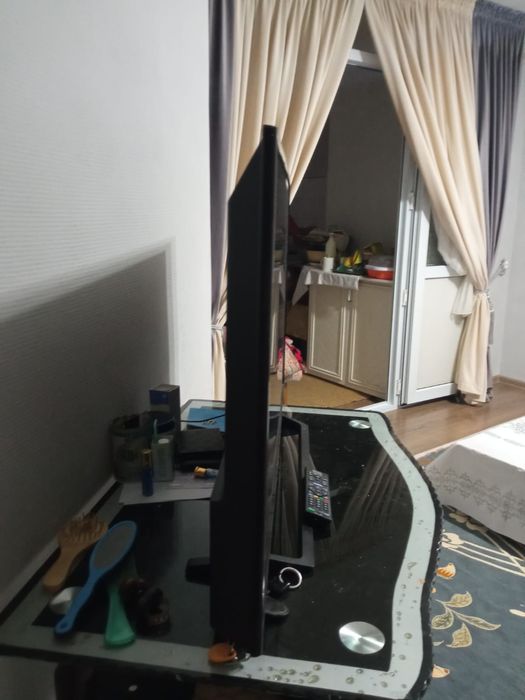 Продается телевизор