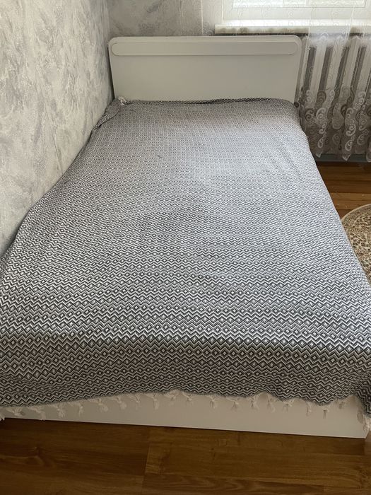 Продам  кровать