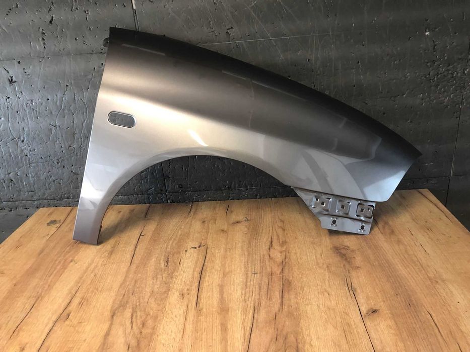 Aripa Fata Dreapta Seat Ibiza An 2002-2008 (S7U (Gri))