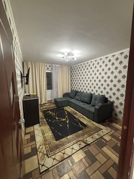 Сдам квартиру по месецам