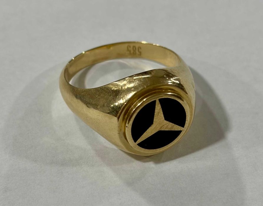 Златен пръстен 7.1 грама 14 карата проба 585