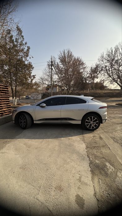 Jaguar i-pace ev -400s электромобиль