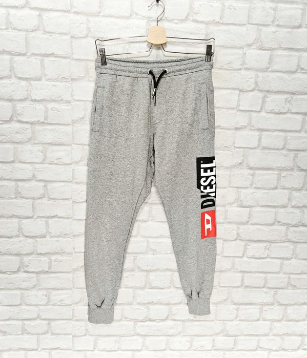 DIESEL Оригинално долнище за момче размер 13 - 15 г