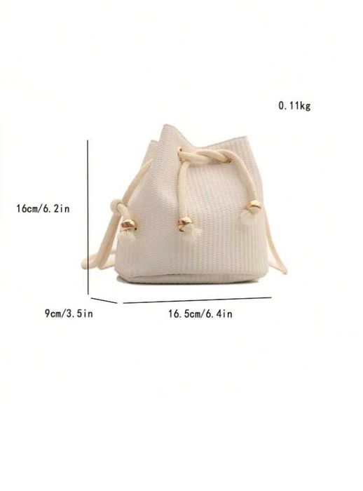 Бяла мини чанта за през рамо с връзки