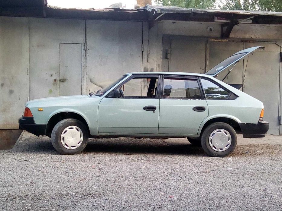 Продаётся Москвич 2141