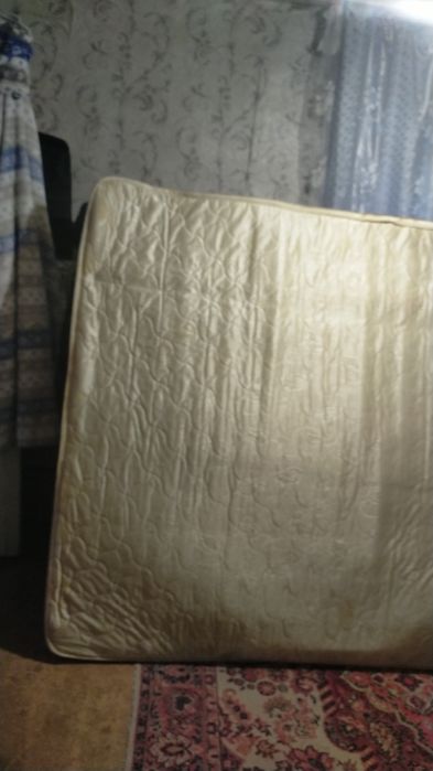 Матрас бу продам