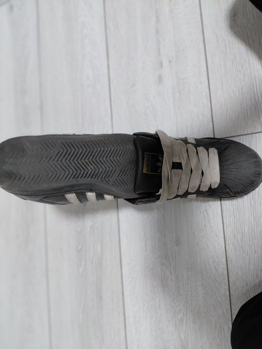 Adidas superstar