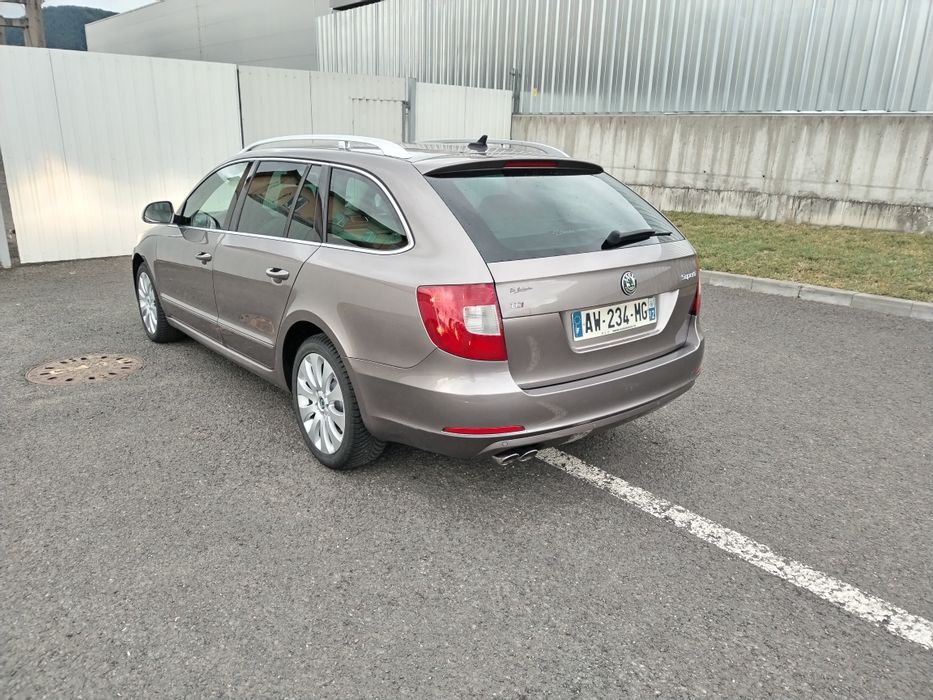 SKODA Superb 2010 — imagine 2