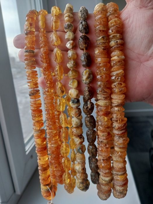 Продам бусы из янтаря