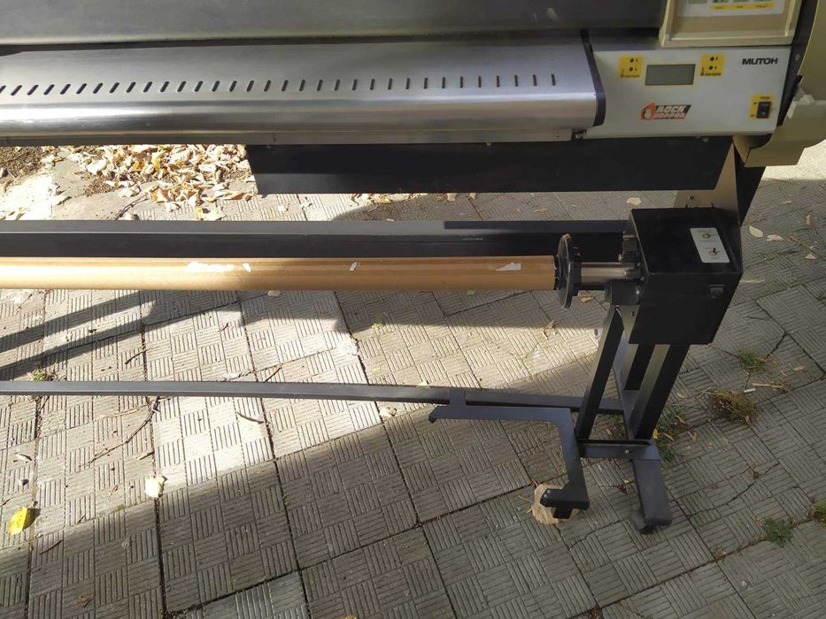 2 броя солвентни принтери за части Mutoh Rock HOpper 7 и 38