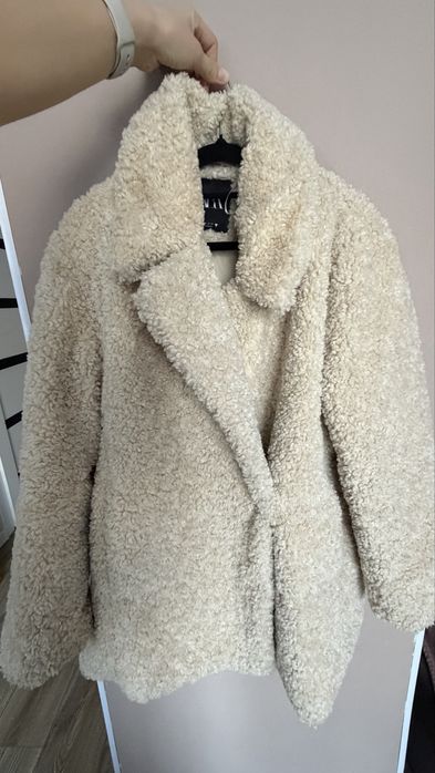 Зимняя шубка для девушки