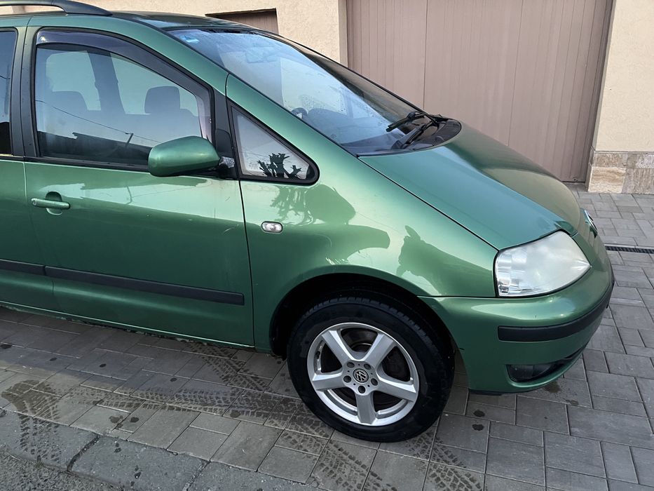 Volkswagen Sharan 2.0 GPL Benzina 116Cp 6Viteze Manual 7 Locuri Carlig