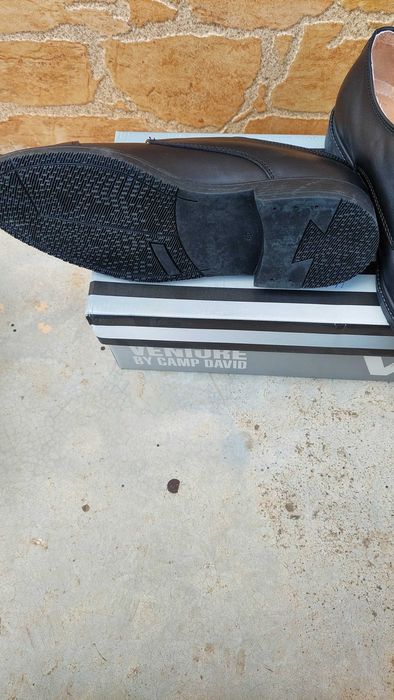 Обувки и Кубинки нови естествена кожа.