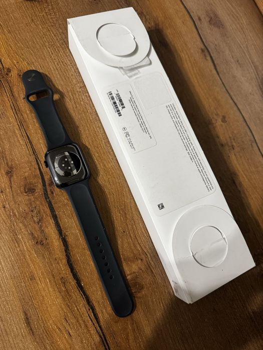Apple watch 8 series