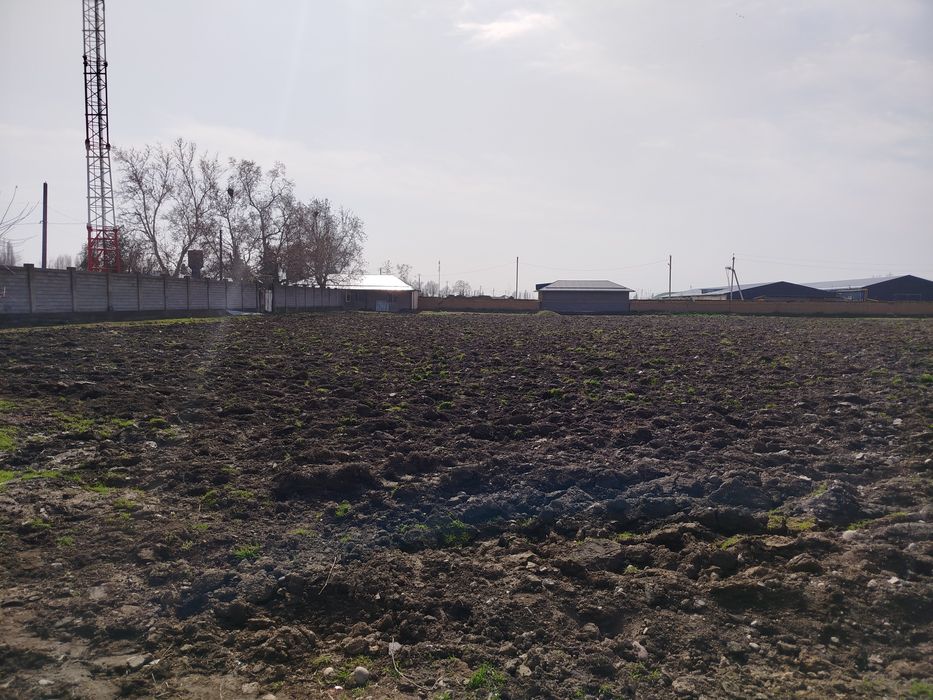 Срочно продается земля 1,38 гектар в Ортасарой