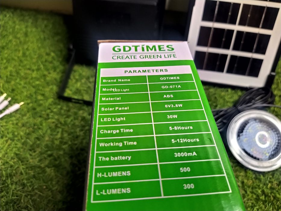 Proiector lanternă 30w Power Bank becuri panou solar stație GD 07A