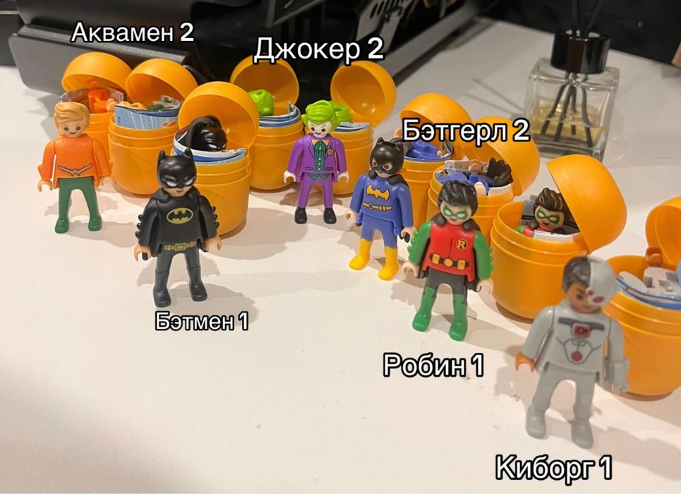 Фигурки киндер дс kinder dc playmobil
