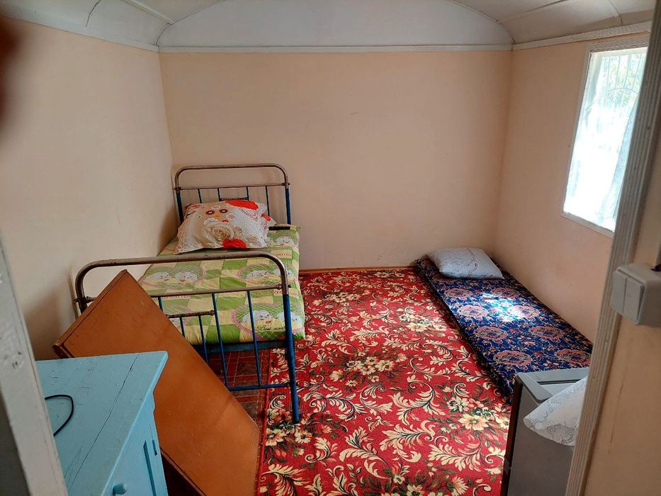 Yer sotilar 16 sotik 2 hona uyi bor