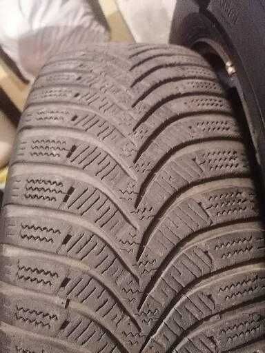 Jante Ford cu anvelope de iarna