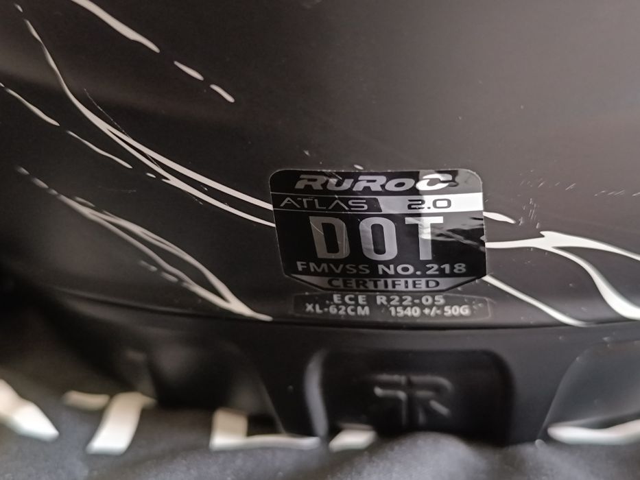 Мото шлем от бренда RUROC ATLAS 2.0