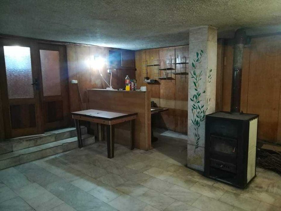 Продава се Хотел в Тополовград - 341 кв.м за 235 €/кв.м - Снимка #19