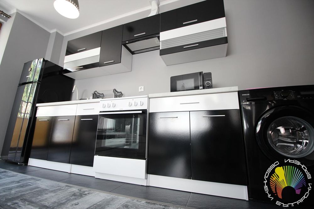 Дава се под наем Двустаен апартамент в Бургас, Възраждане - 62 кв.м за 408 € - Снимка #4