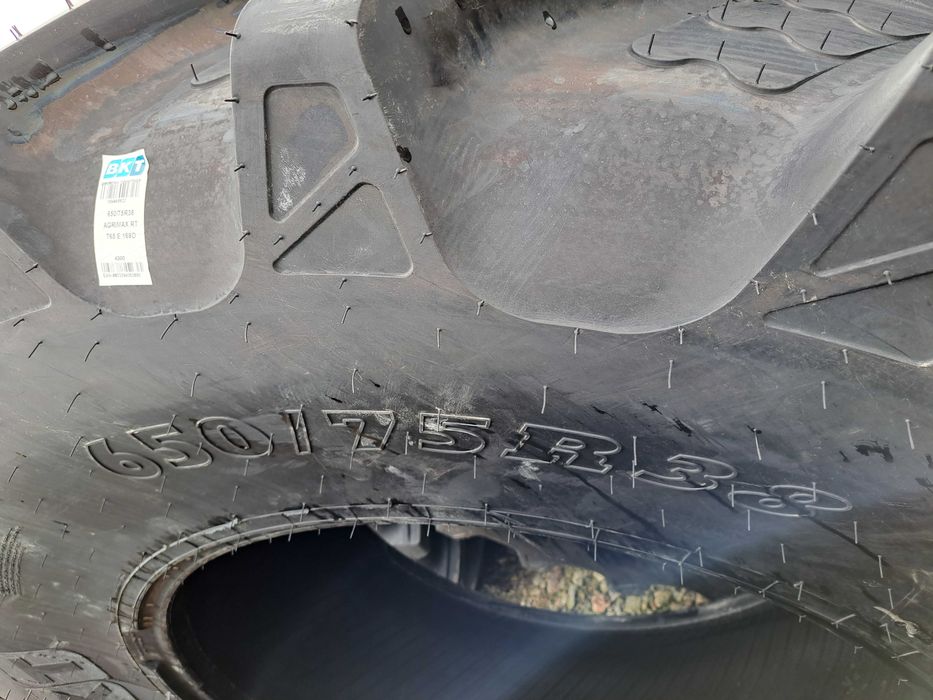 Cauciucuri noi 650/75R38 BKT AGRIMAX anvelope radiale TRACTOR DEUTZ