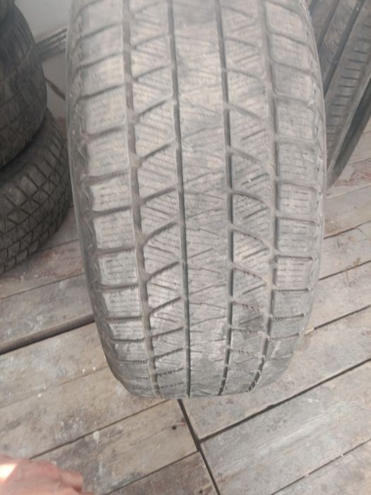 Продам бу автошины зимние