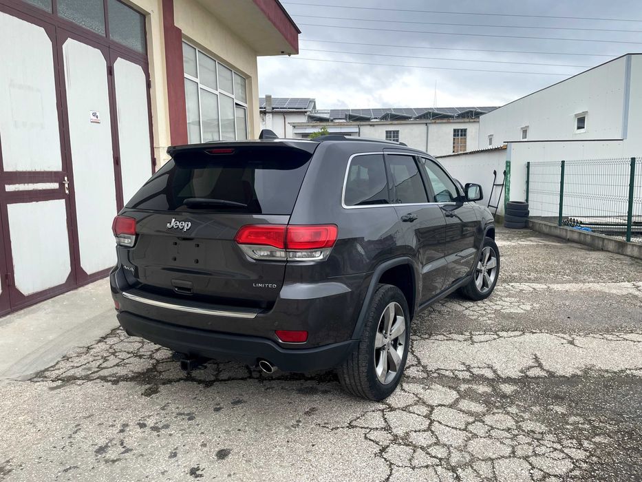 Jeep Grand Cherokee 3.6 LIMITED (НА ПРУЖИНИ)