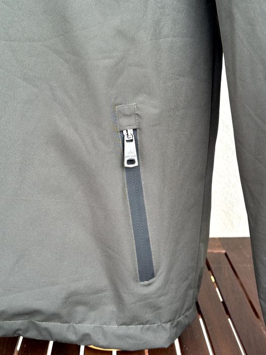 Мъжко тънко яке Stone Island - размер L, КАТО НОВО