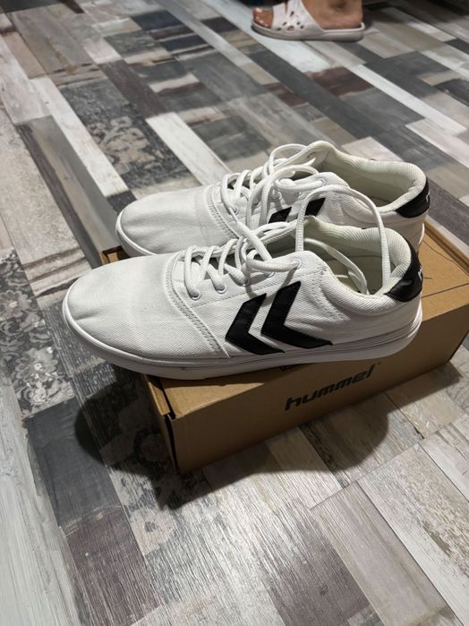 Кецове Hummel ..