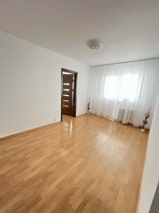 Vand apartament 2 camere