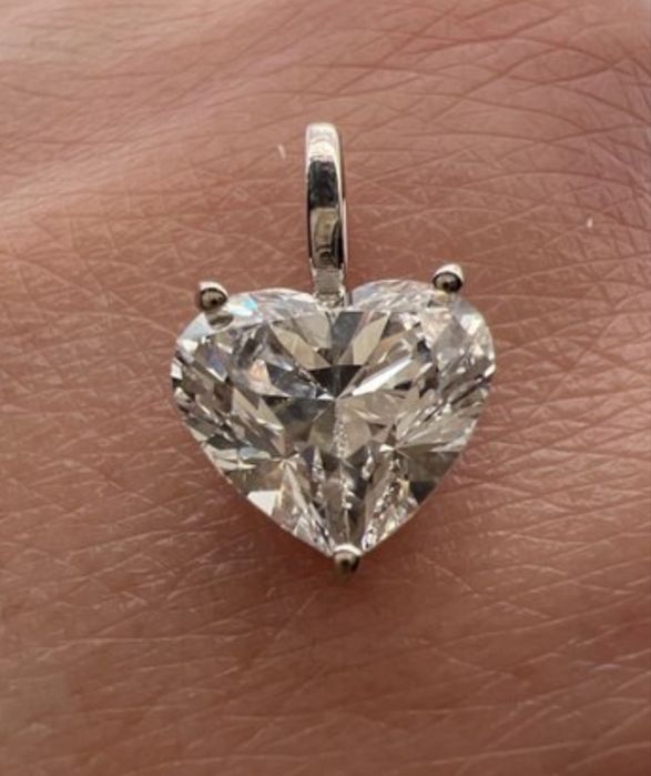 Pandant aur alb si diamant LGD 2.03 ct