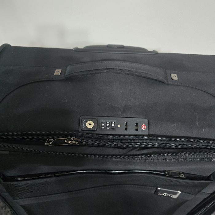 Samsonite Airea SPINNER 78cm