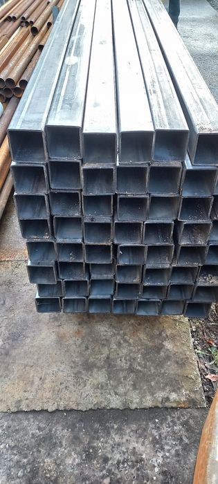 Черен профил 80х80х3, 6 метра дължина.