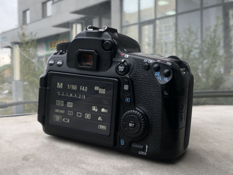 Canon eos 70d  продается