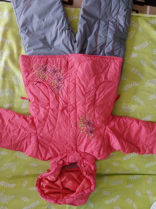 Костюм для девочки на весну- осень