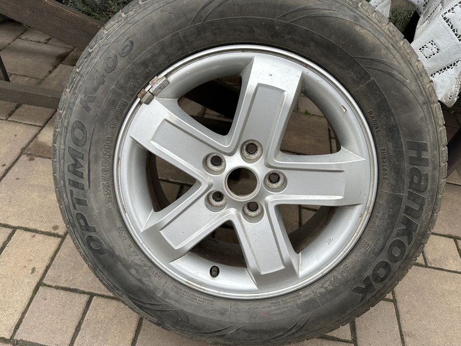 Roata kia 235/60/16