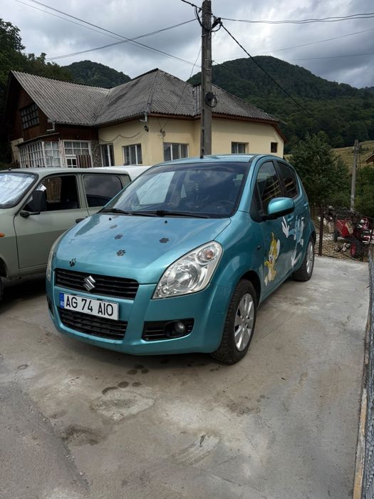 Vând Suzuki splash