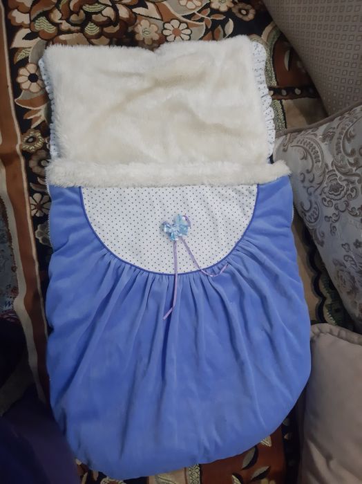 Продам детские вещи