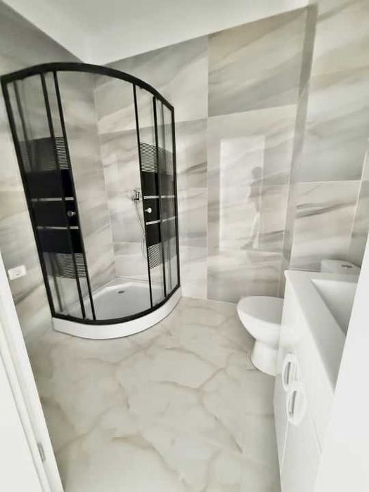 Garsoniera cartier Militari Residence - mutare imediata!!