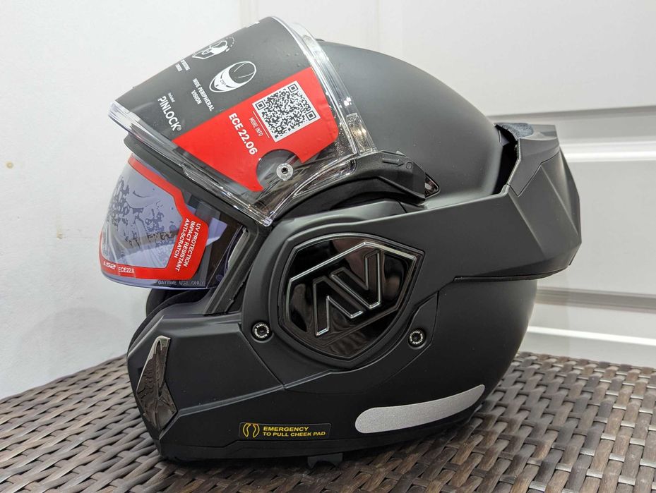 Casca moto LS2 Advant, marime L - flip-back, ochelari