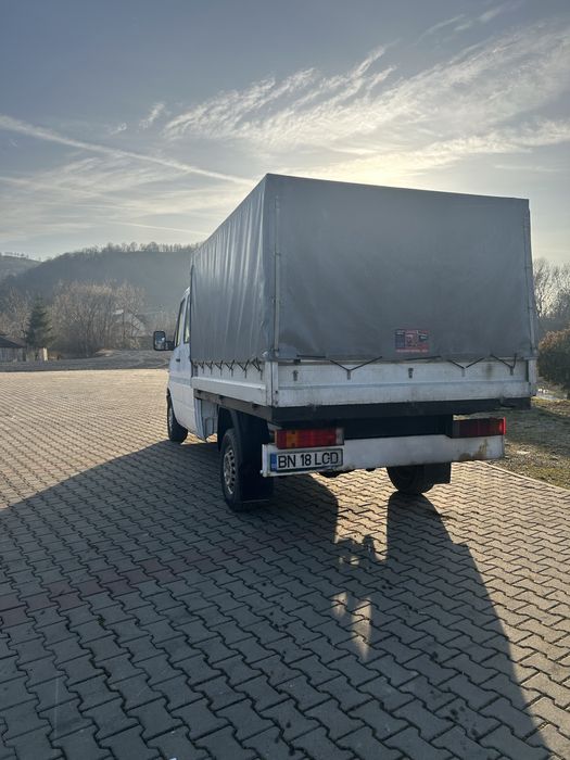 Mercedez-Benz Sprinter 208