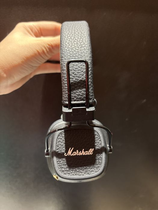 Marshall 5 звук хорошый