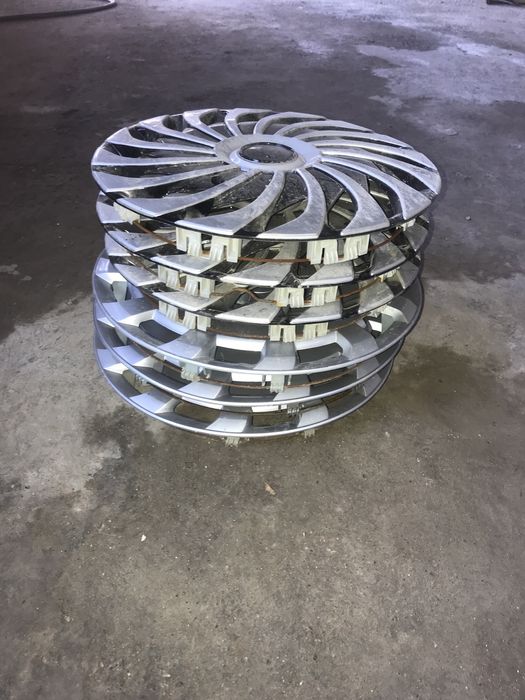 Колпаки на диски R14