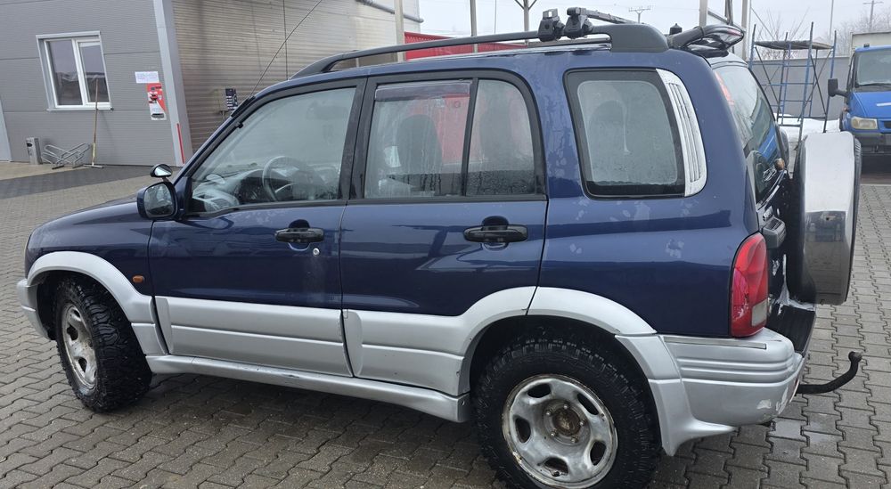 Vând Suzuki grand vitara