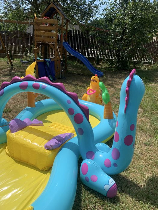 Piscina gonflabila Intex Dinoland