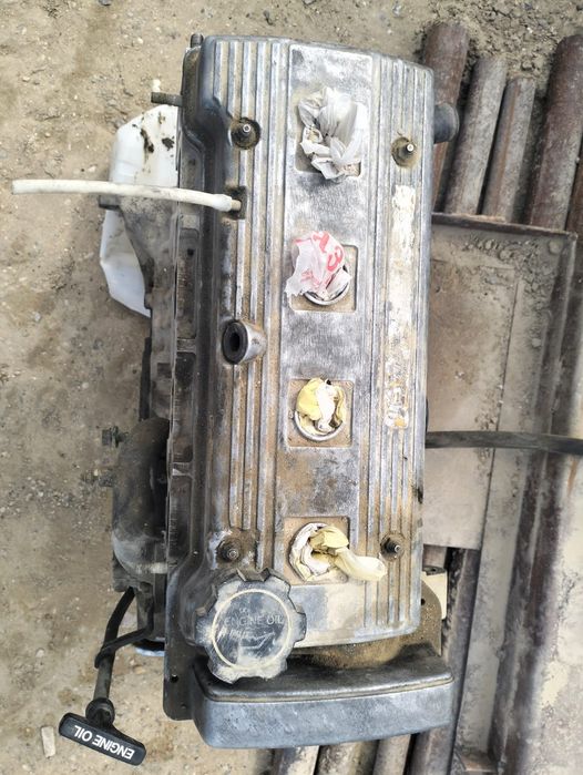 Б/у мотор на Карина е