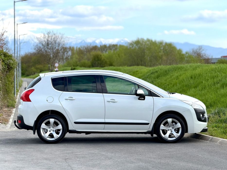 PEUGEOT 3008 2011 — imagine 3