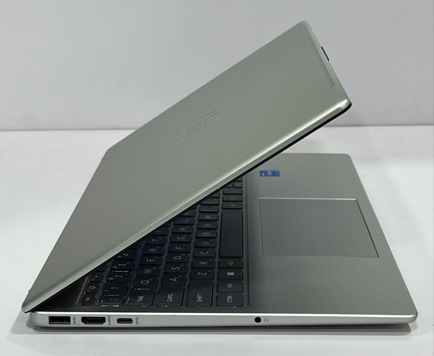 HP core i5 13-avlod yangidek